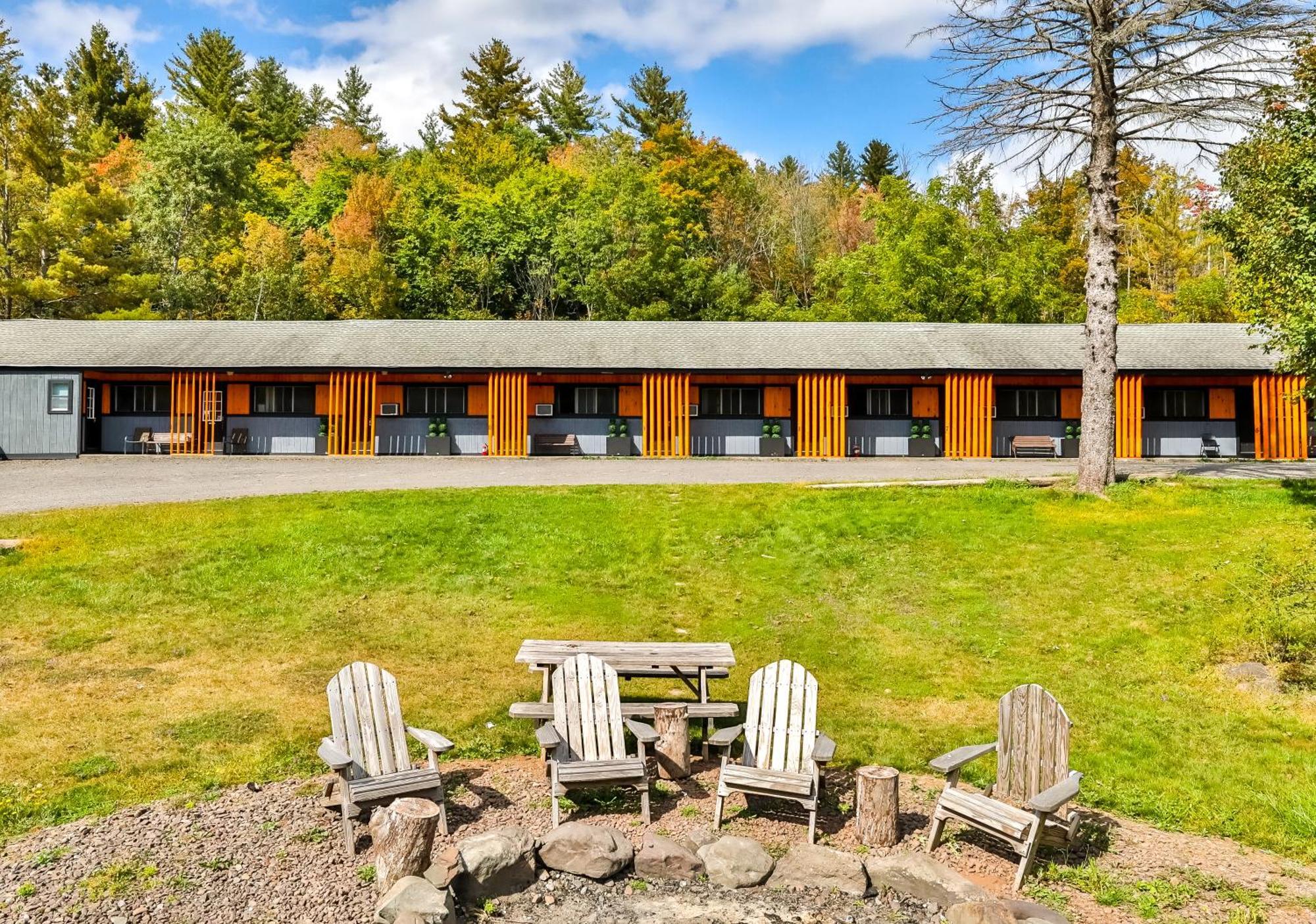 Matterhorns Hunter Lodge Luaran gambar